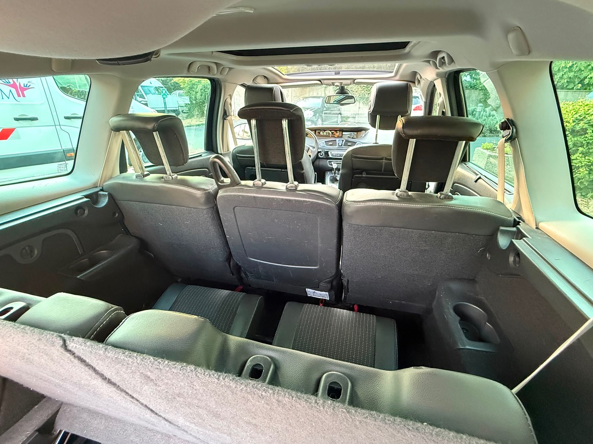 RENAULT Grand Scenic 1.6 DCI 130 CV AUTHENTIQUE 7 places garantie 6 mois