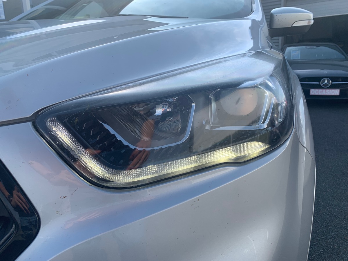 Ford Kuga 120 chevaux | St-Line | Caméra de recul | Attelage | GPS | Coffre assisté électriquement