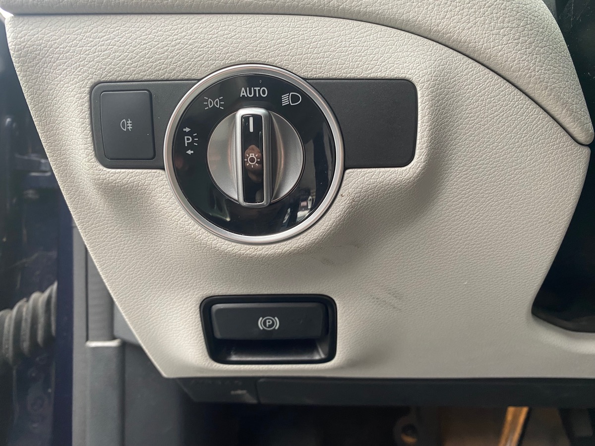 Mercedes-Benz CLA Shooting Brake 122 ch | 180 | Sensation | Cuir | GPS | Caméra recul | Phares LED