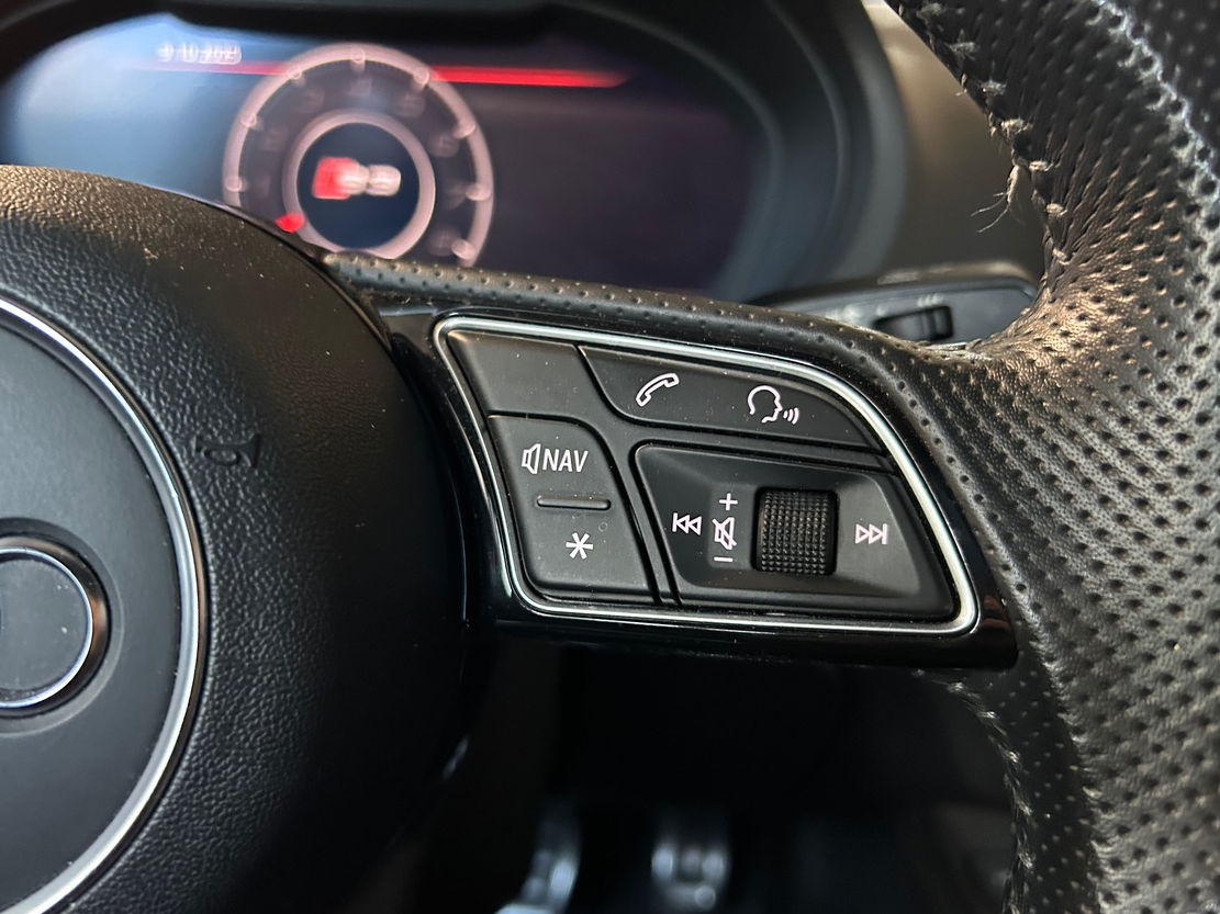 Audi S3 2.0tfsiq