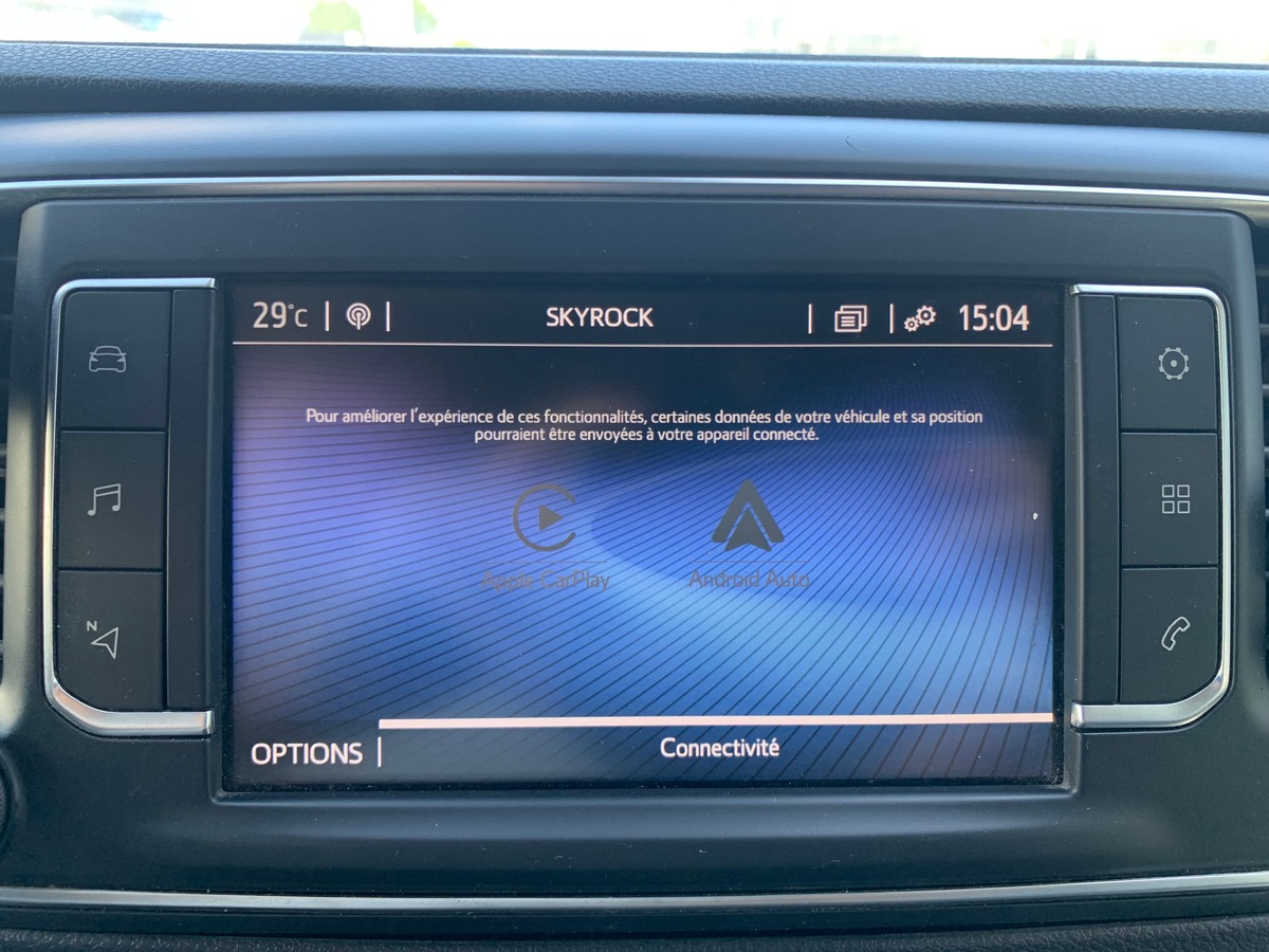 Toyota ProAce 120 chevaux | 3 Places | Medium | Apple car play | GPS | Régulateur de vitesse | Radar
