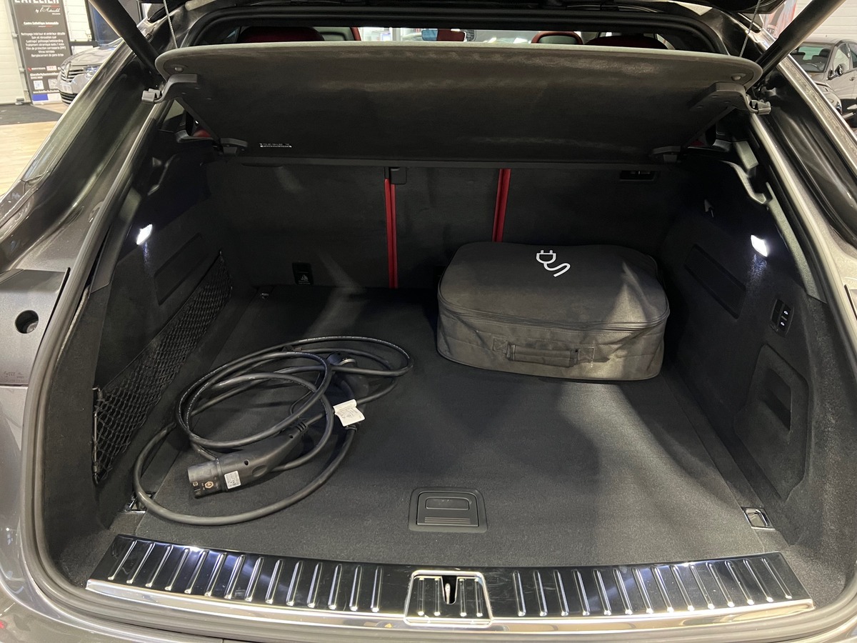 Porsche Cayenne Coupé III E-HYBRID 3.0 V6 462 PDK8 FR Carbone int/ext  - Burmester