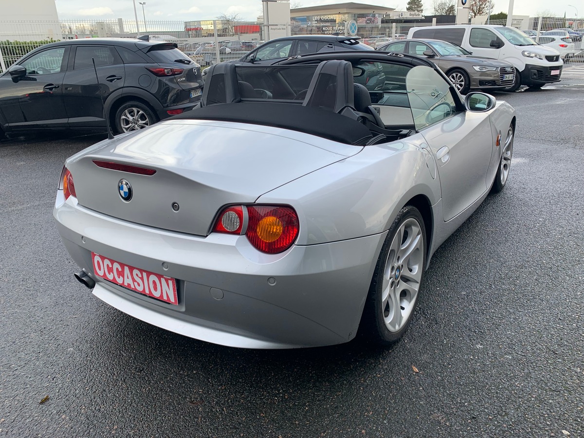 Bmw Z4 231 ch | 3.0L | Roadster | Cuir | GPS | Radar de recul | Climatisation | Pack Nord