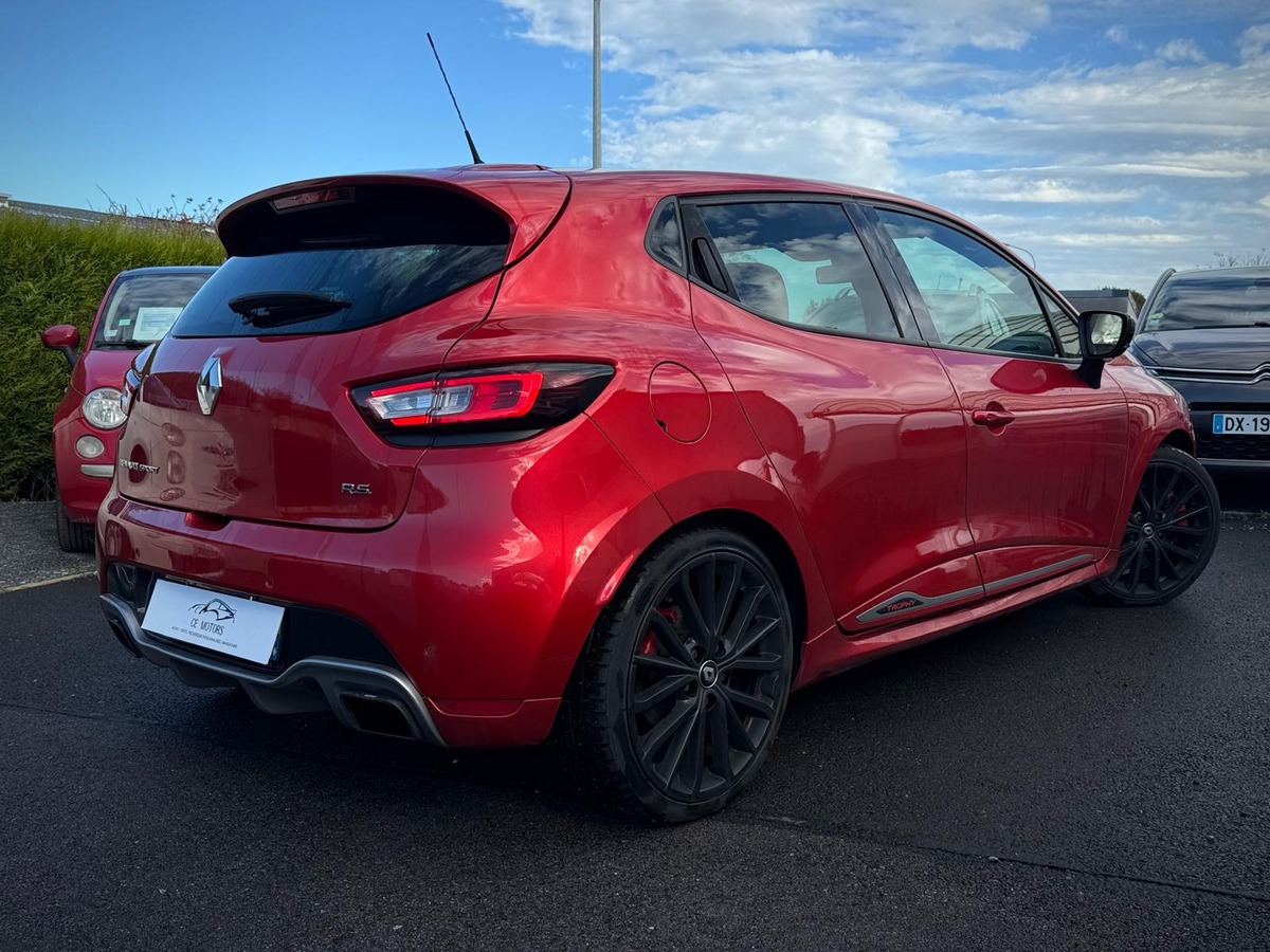 RENAULT Clio RS TROPHY