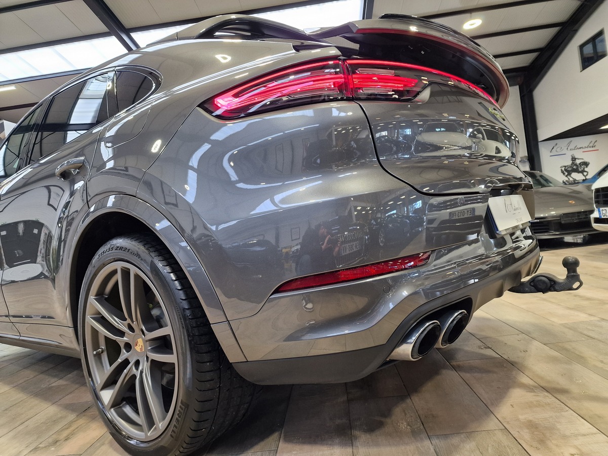 Porsche Cayenne Coupé III 3.0 V6 462 HYBRID