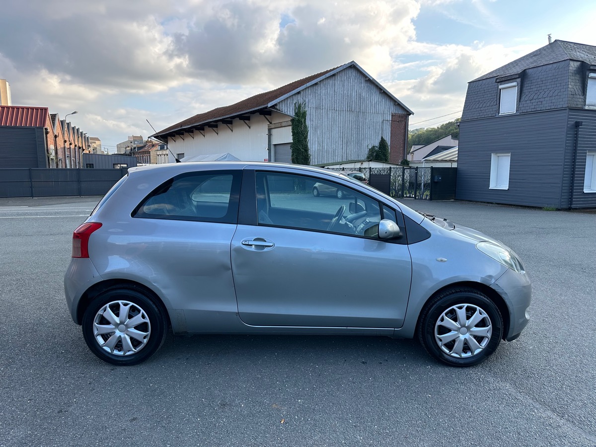 Toyota Yaris 1.0 VVT-i 70 Création - Garantie