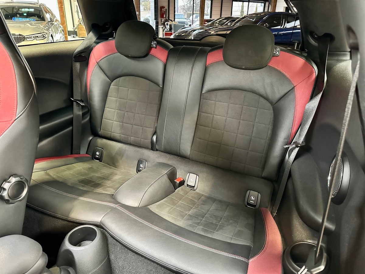 Mini Mini III Cooper S 192 Finition JCW BVA7 3P Options++ b