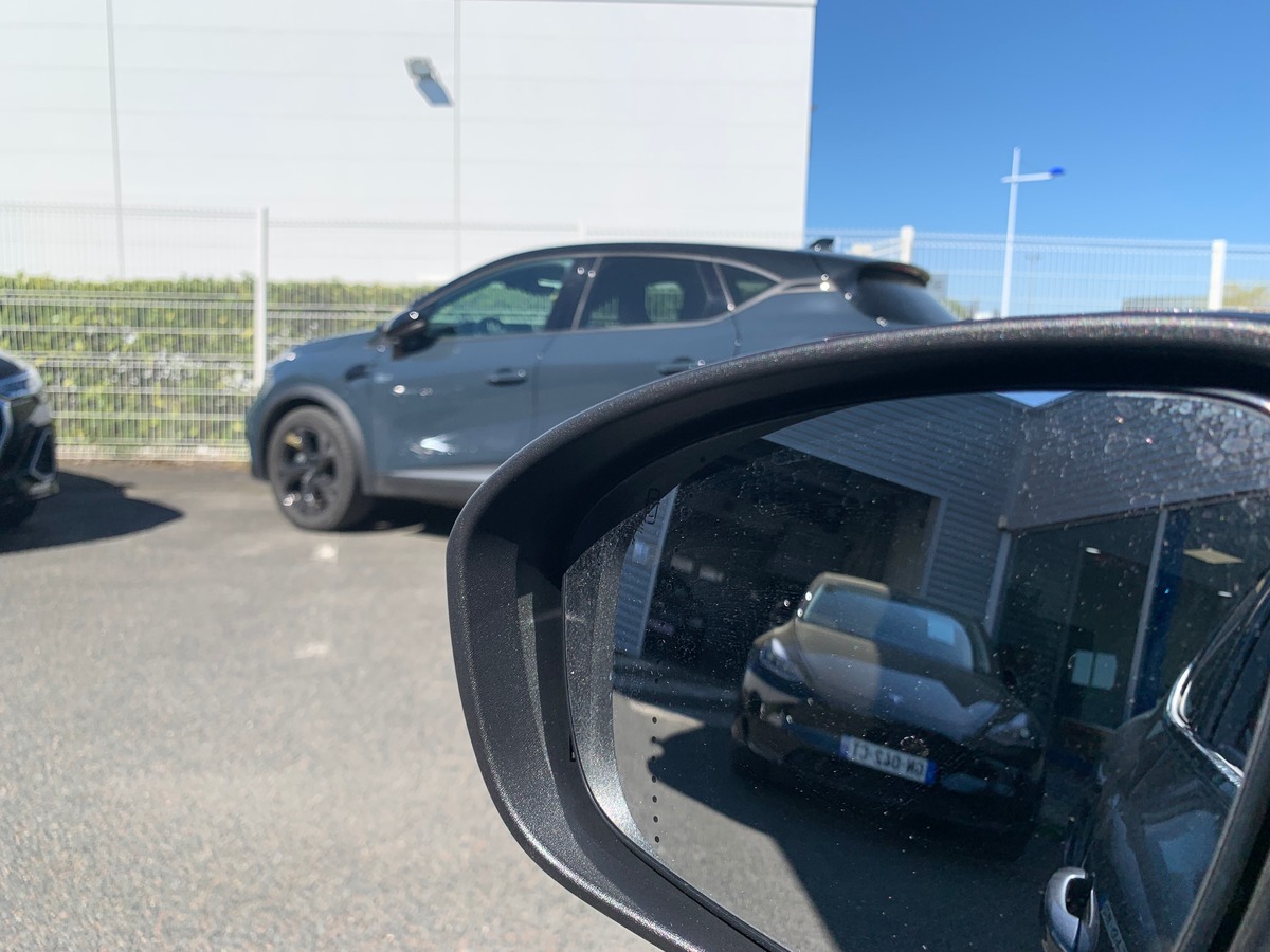 RENAULT Clio V 140 ch | HYBRID | Intens | Caméra 360° | Apple car Play | Régulateur vitesse | BOSE