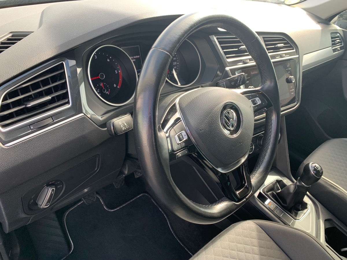 Volkswagen Tiguan 150ch | Confortline | Attelage | Aide stationnement | Régulateur vitesse adaptatif