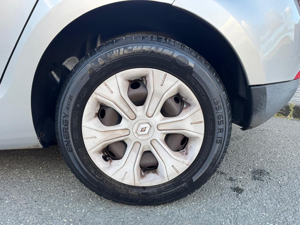 RENAULT Megane III 1.6 E85 (Flexfuel) 110cv Carminat Tom Tom  - Garantie