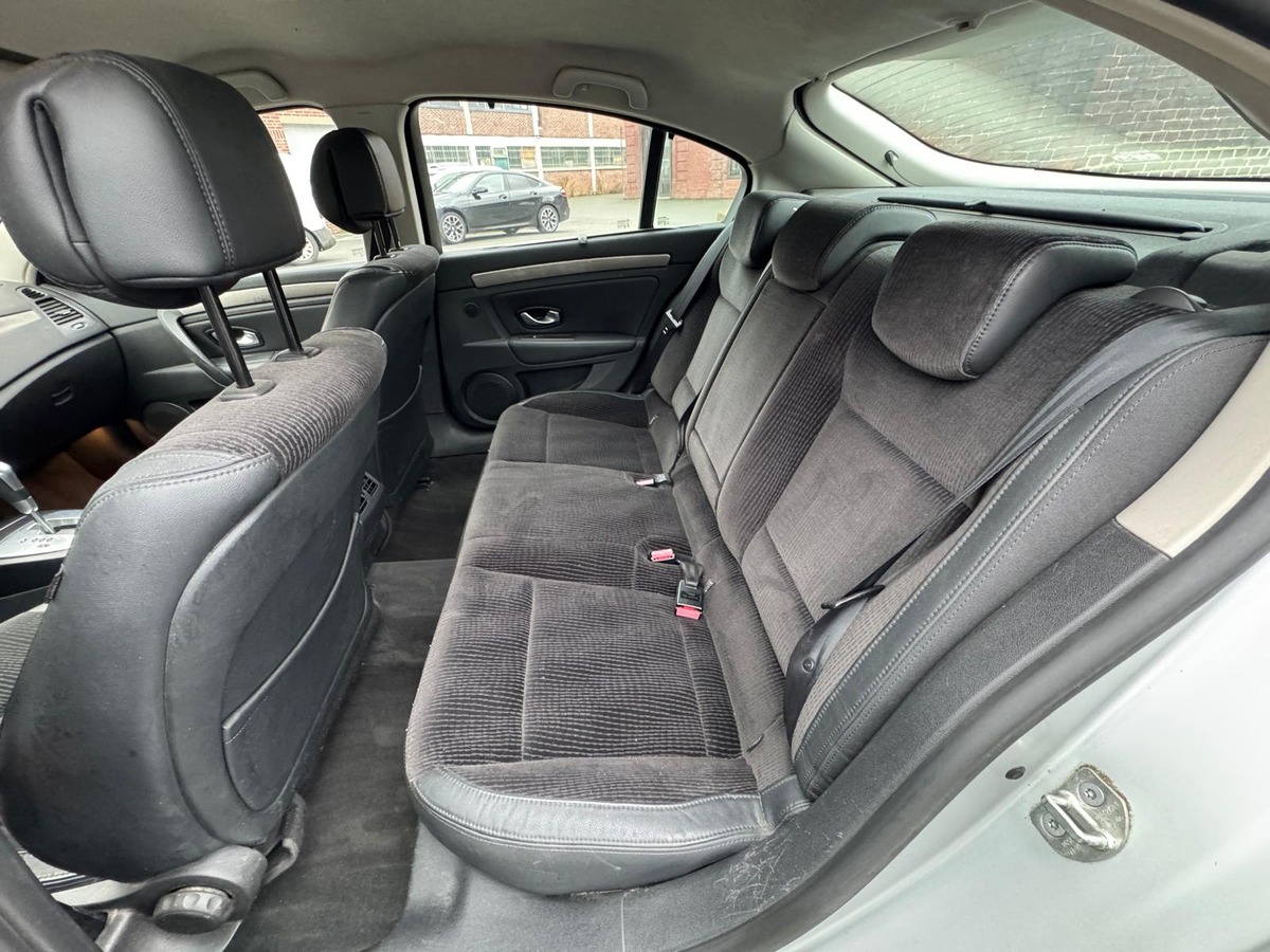 RENAULT Laguna III 2.0 turbo boite automatique Privilège - Garantie