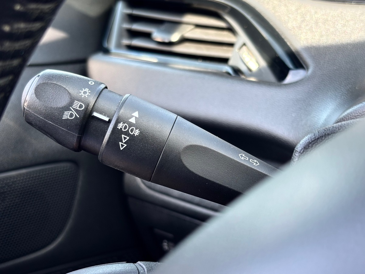 Peugeot 208 Société 1.6 hdi 75 BVM5