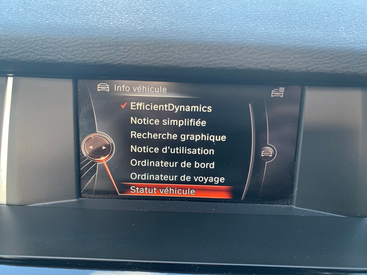Bmw X3 150 ch | Lounge plus | Toit ouvrant panoramique | Caméra de recul | Régulateur de vitesse