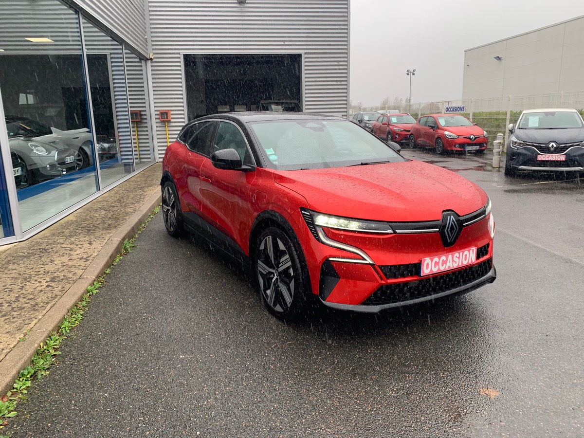 RENAULT MEGANE E TECH ELECTRIC 220 ch | ICONIC EV60 SUPER CHARGE | Pack Performance autonomie