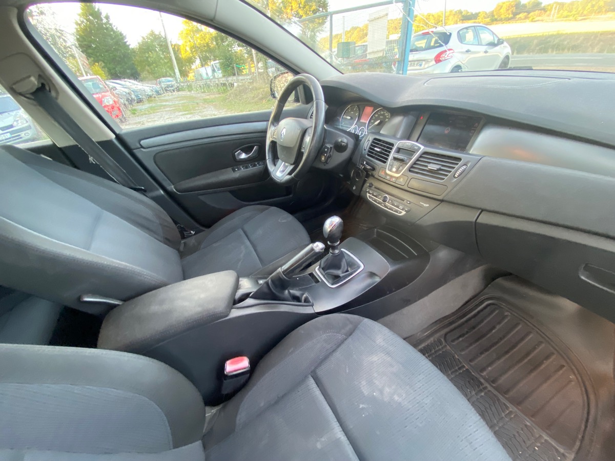 RENAULT Laguna estate 1.5 dci 110cv petit prix