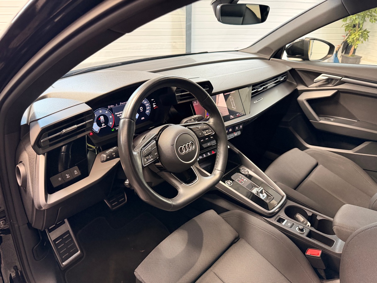 Audi A3 SPORTBACK 35 TDi S-line S-tronic 7