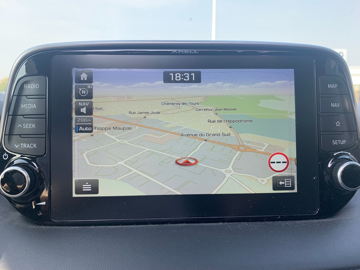 Hyundai Tucson 136 | Premium | Toit panoramique | Caméra recul | Siéges chauffants | Apple car Play