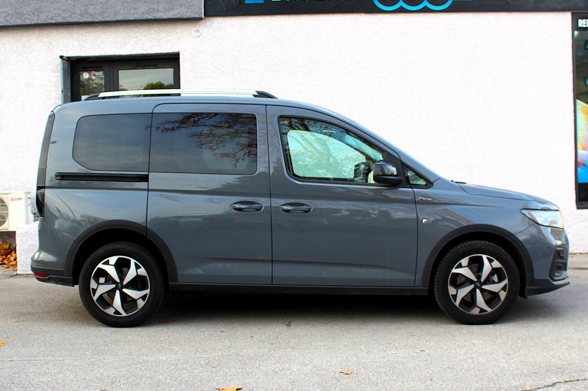 Ford Tourneo CONNECT III 2.0 ECOBLUE 122 ch  ACTIVE DSG 7 - 5 PLACES + CARPLAY