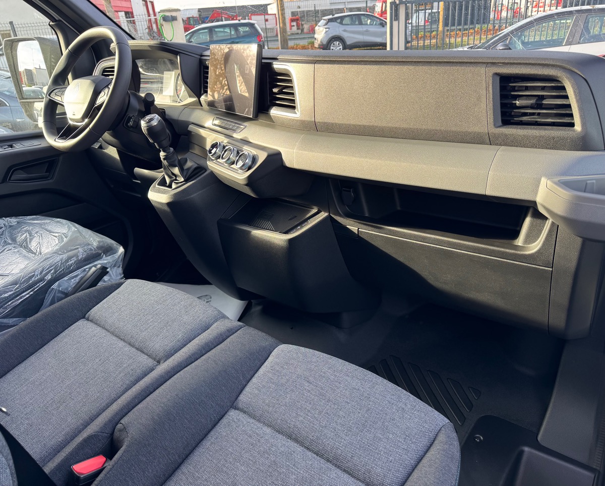 RENAULT Master L3H2 3T5 2.3 BDCI 150CH BVM6 GRAND CONFORT