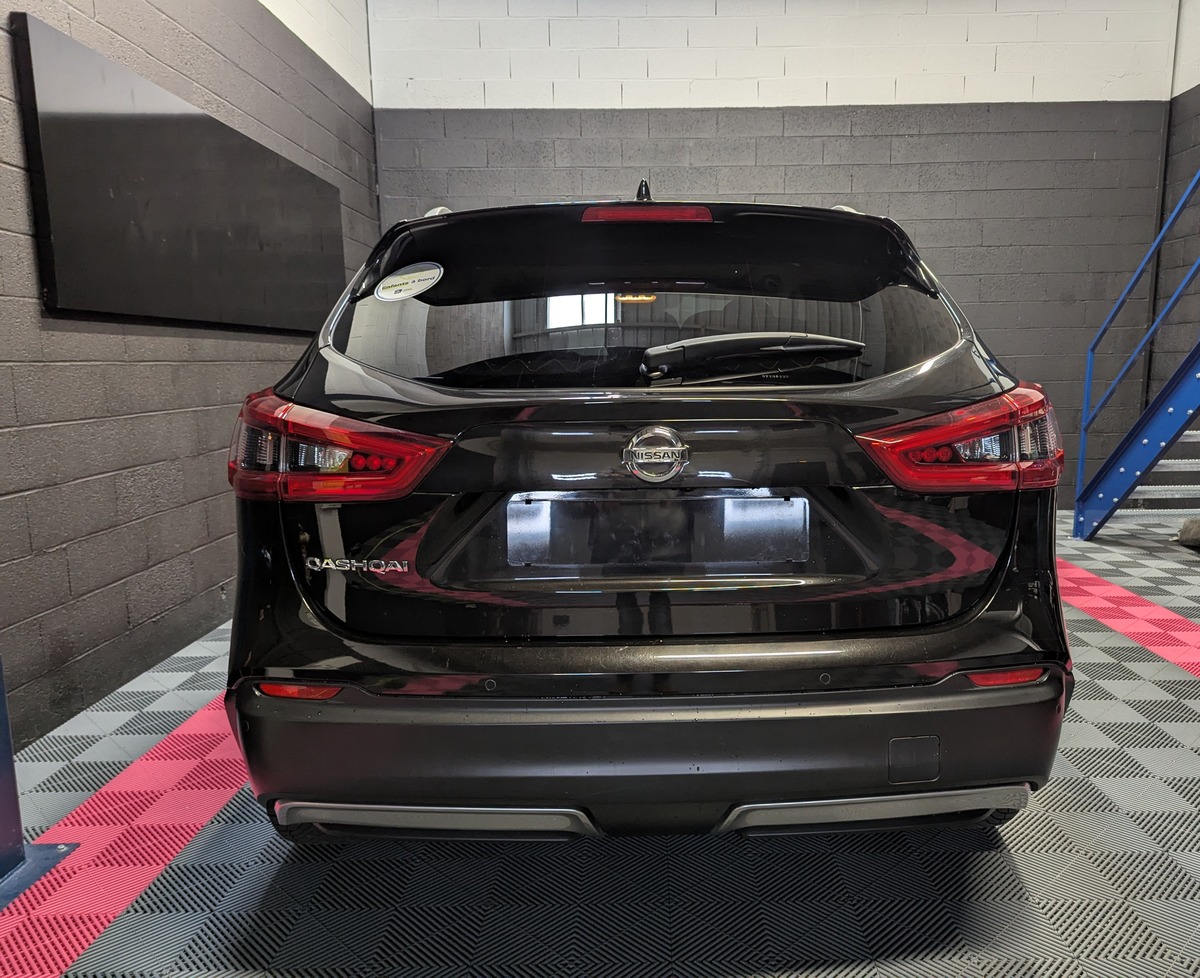 Nissan Qashqai 1.2 dig TEKNA