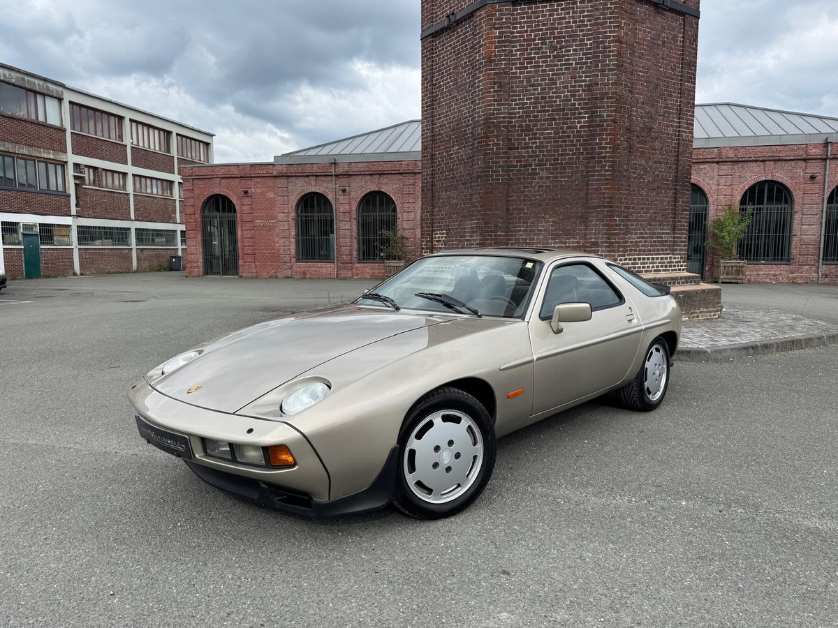 Porsche 928 S3 5.0 32soupapes 288