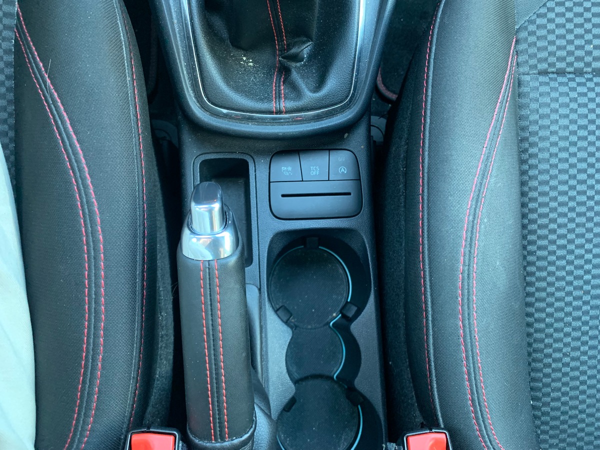 Ford Puma 125 | St-Line | 1iére MAIN | Attelage | Flexifuel équipé d'origine | Android Auto | Radar