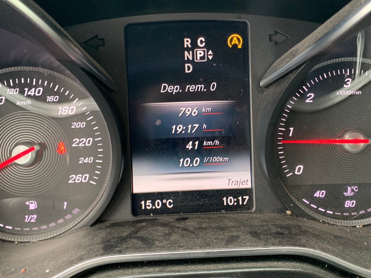 Mercedes-Benz Classe V 190 ch | Attelage | Caméra de recul | Avertisseur angles morts | 6 Places