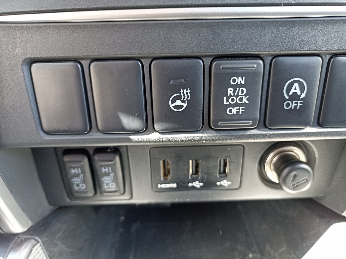 Mitsubishi L200 2.2 DID 150 CLUB CAB INSTYLE