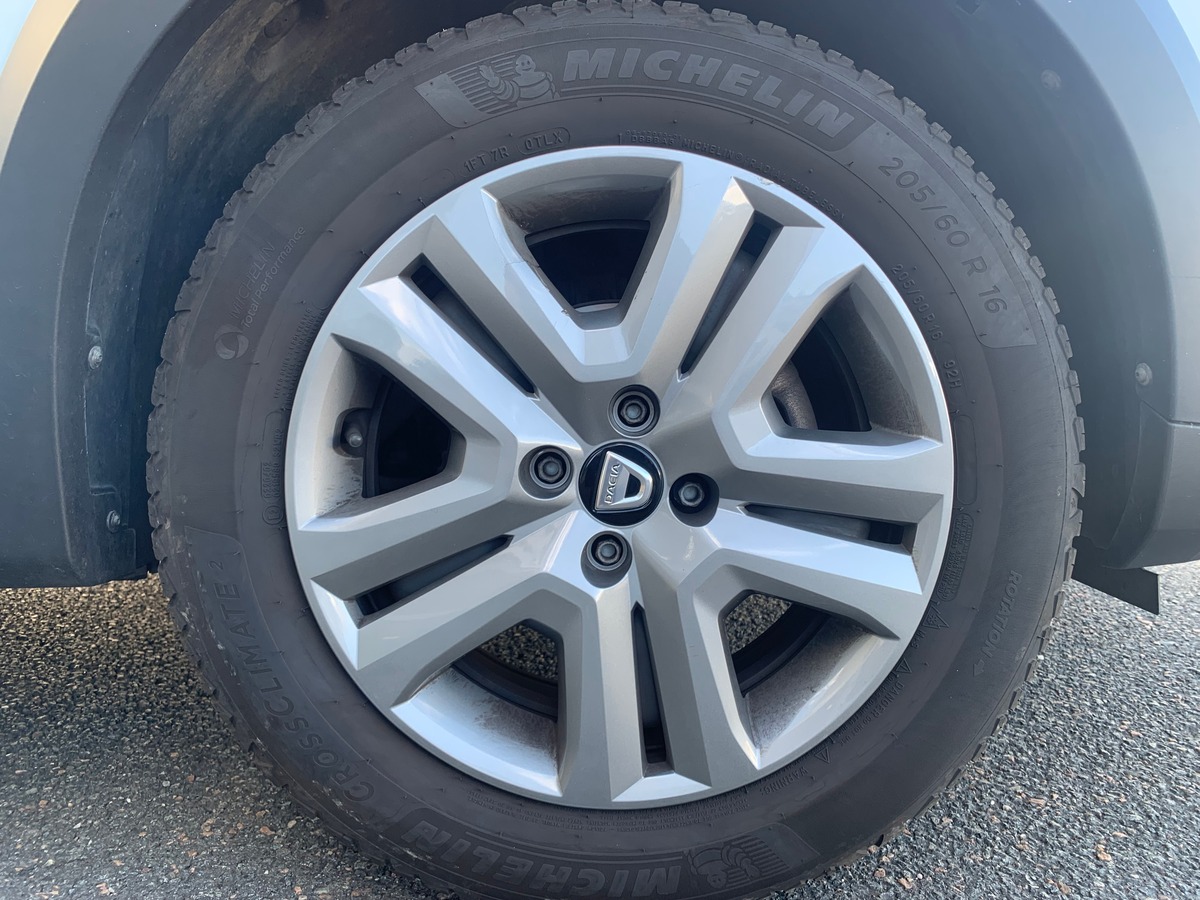 Dacia Sandero Stepway 90 ch | Confort | Régulateur vitesse | Intégration smartphone | Climatisation
