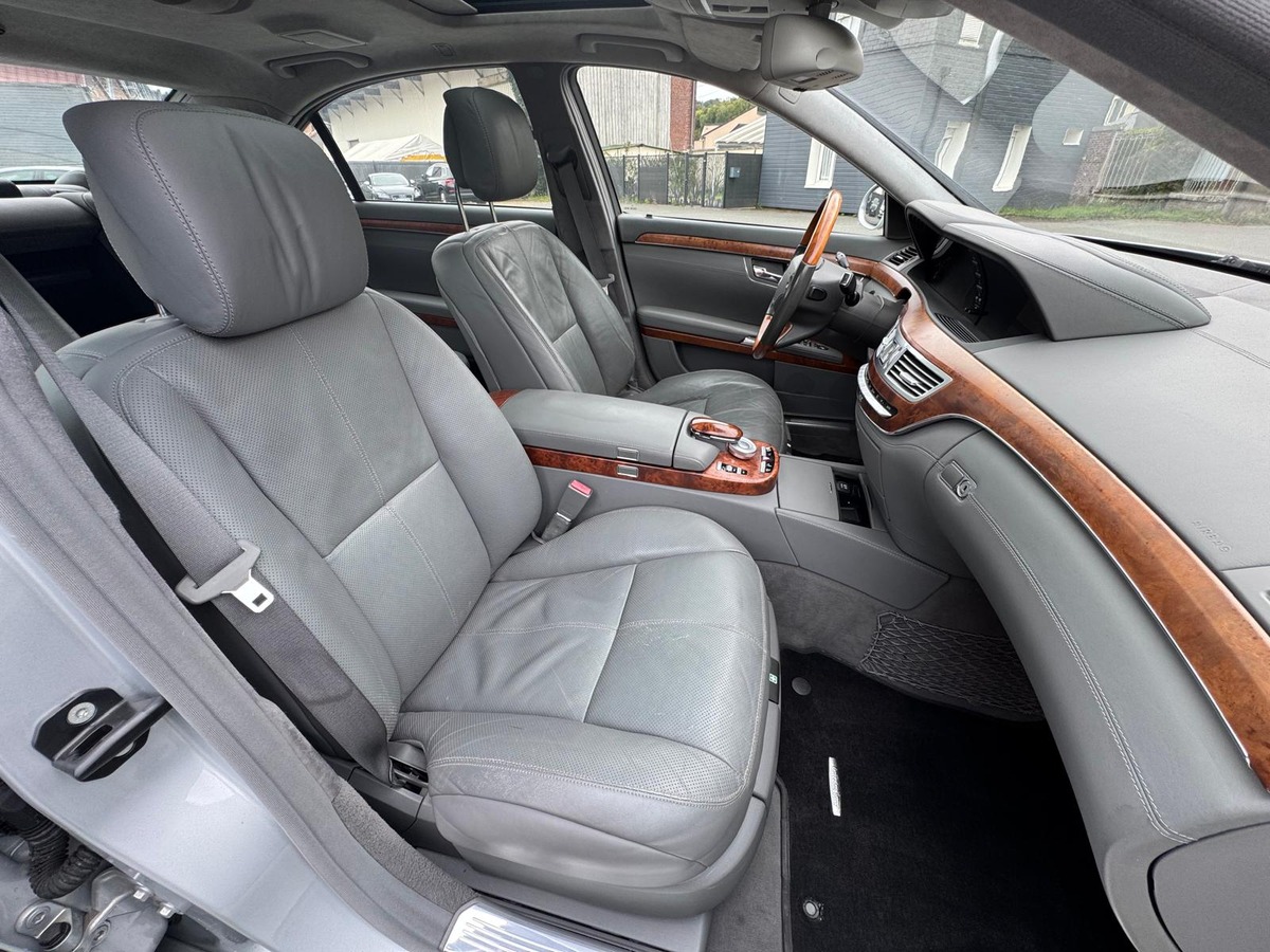 Mercedes-Benz Classe S 600 v12 5.5 517cv - Boite automatique - garantie