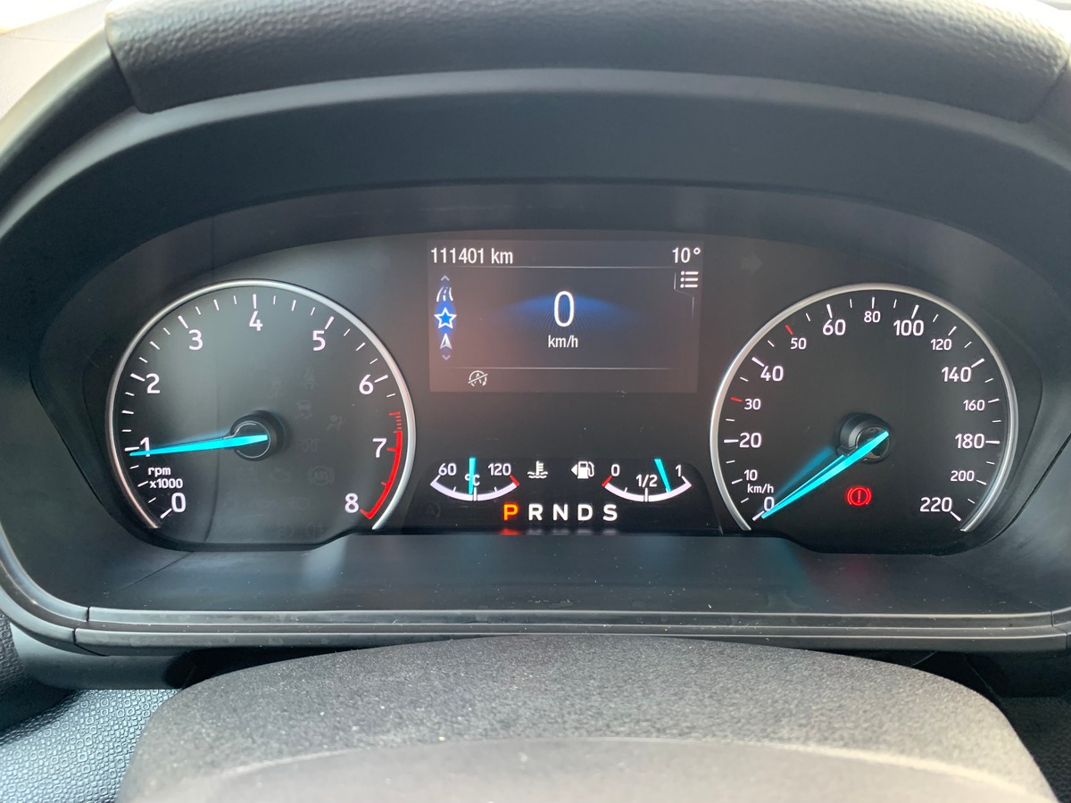 Ford EcoSport 125 | ST-LINE | Caméra de recul | Apple Car play | Régulateur de vitesse | Attelage