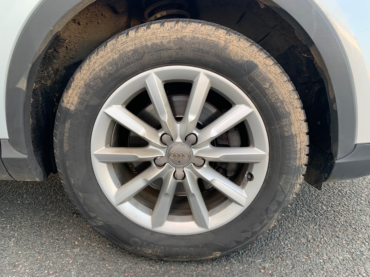 Audi Q3 177 | Sport design | Radar stationnement avant arriére | Régulateur vitesse | Attelage | Gps