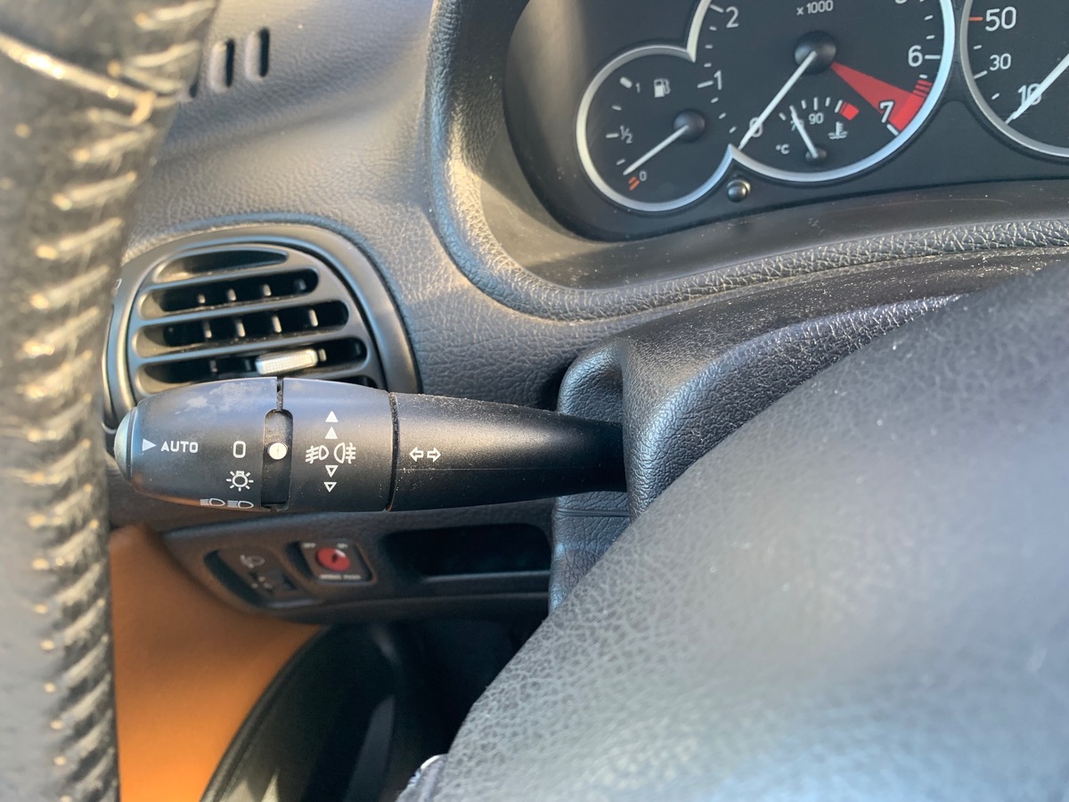 Peugeot 206 CC 136 ch | Rolland Garros | Sellerie cuir | Climatisation automatique | Jantes Alu