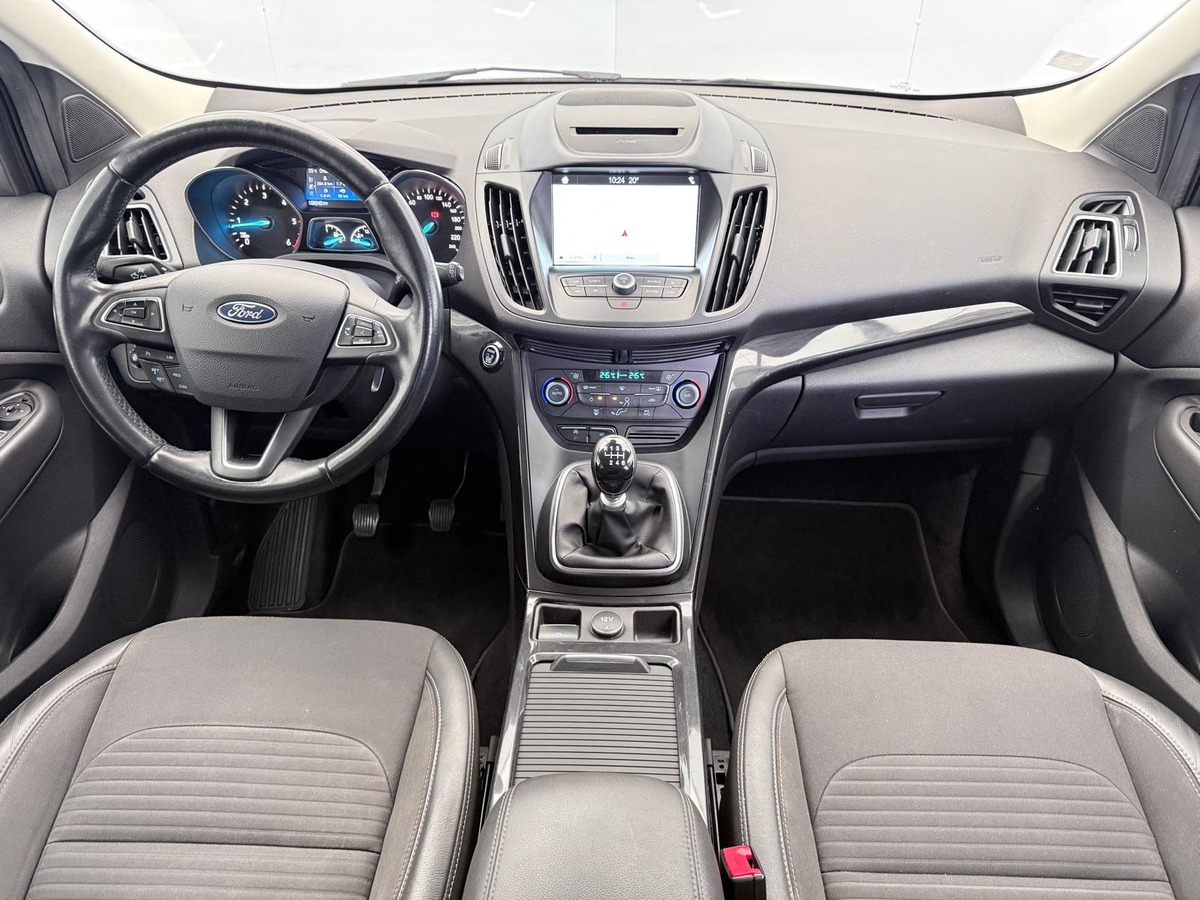 Ford Kuga 1.5 Tdci 120  Titanium