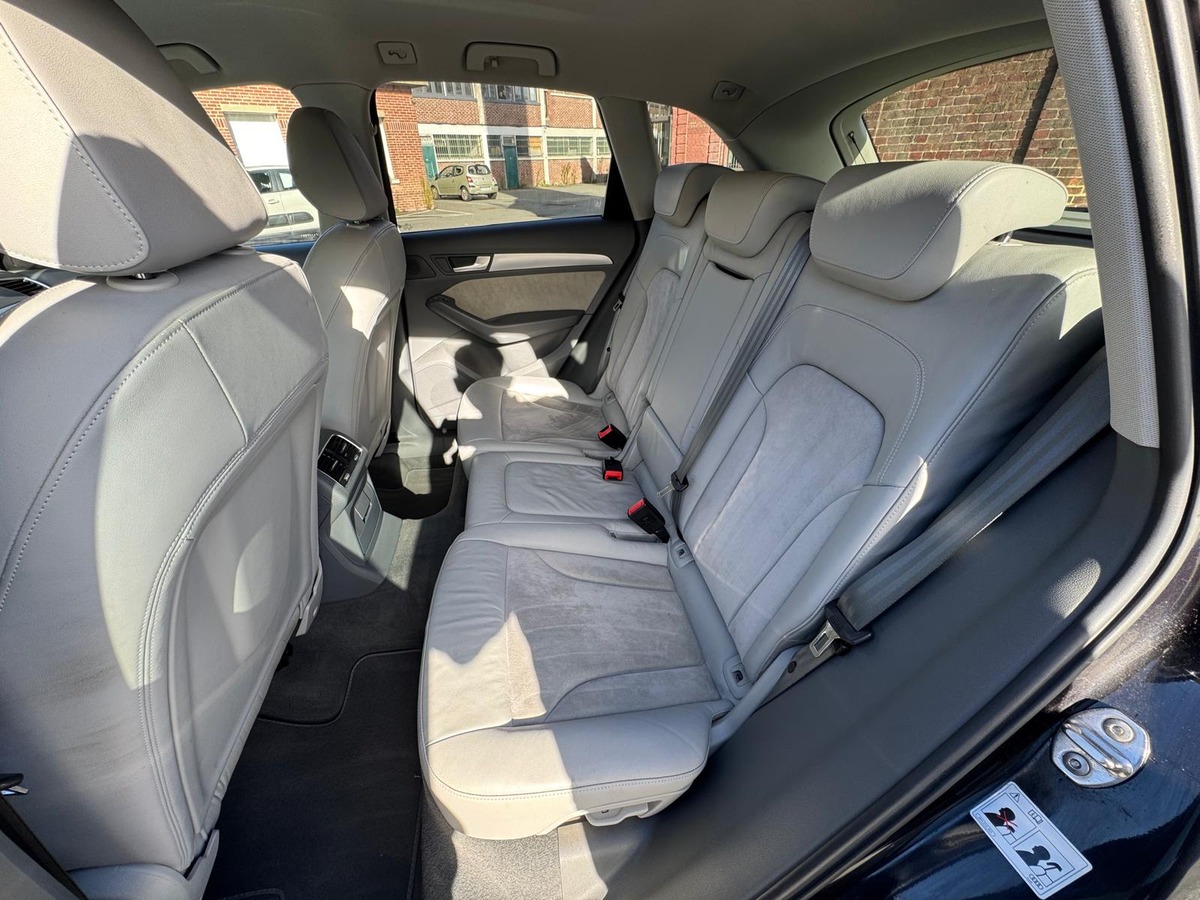 Audi Q5 2.0 TDI QUATTRO 190cv - Suivi complet - Attelage -Garantie