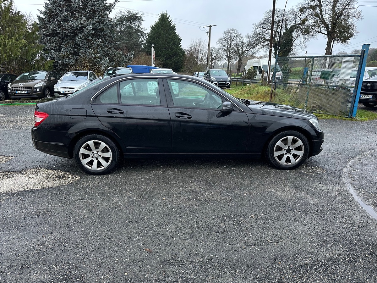 Mercedes Benz Classe C c200 cdi très propre 5990eu