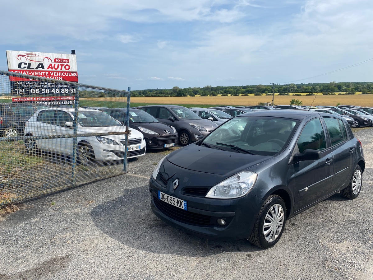 RENAULT Clio 1.5 dci 70cv 247071km