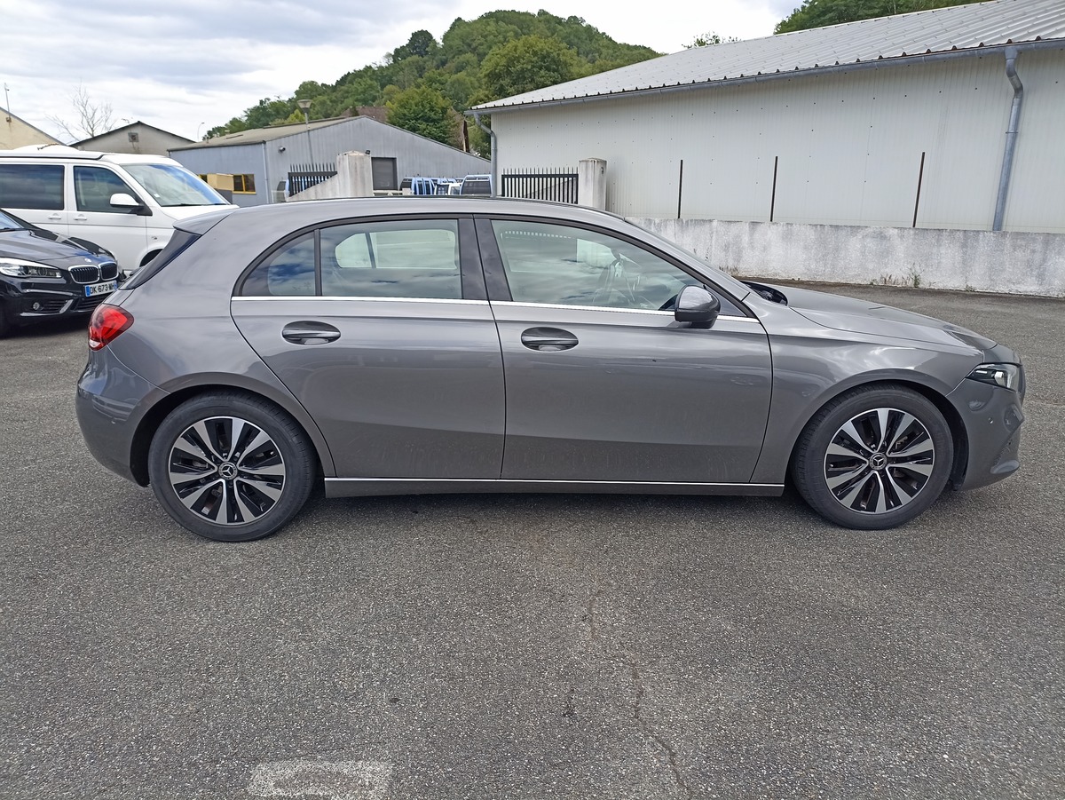 Mercedes-Benz Classe A A180 136 7G-DCT BUSINESS LINE
