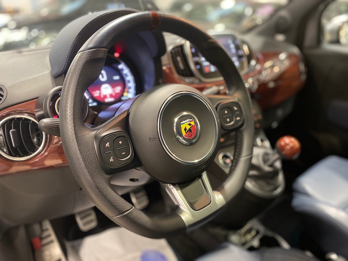 Abarth 500 RIVALE 1.4 180 TO/AKRA BOITE Manuelle
