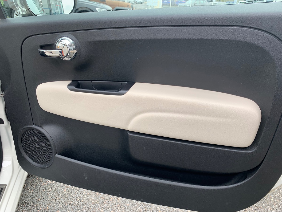 Fiat 500C 69 | DOLCEVITA | Apple Car play | Radar stationnement arriére | Feux de jour à LED