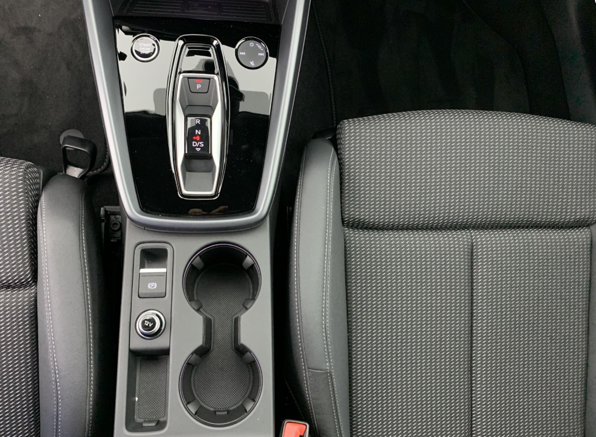 Audi A3 Sportback NOUVELLE 45 TFSI E HYBRIDE RECHARGEABLE | 272 | S TRONIC 6 | S LINE