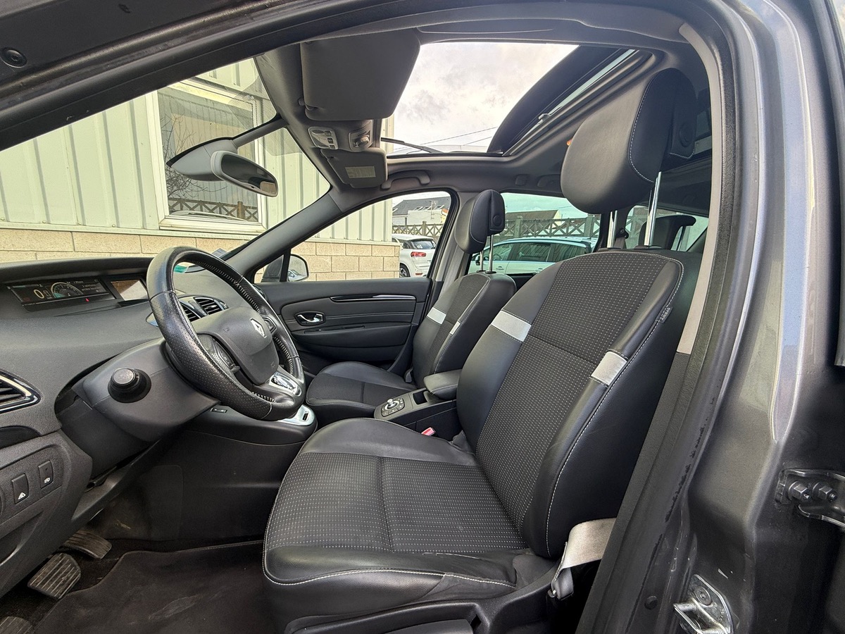 RENAULT Grand Scenic 1.6 DCI 130 CV BOSE 7 places