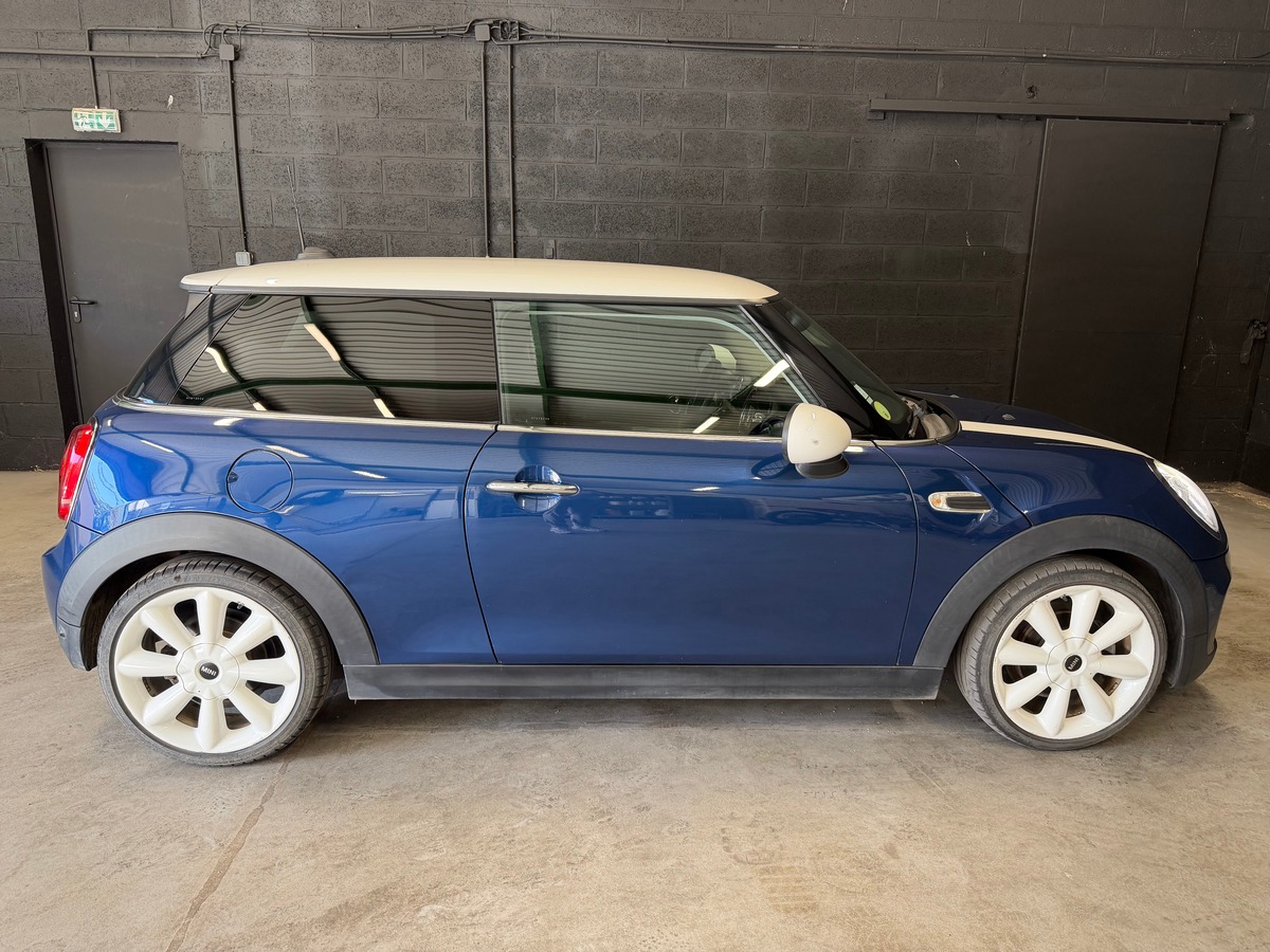 Mini Mini Cooper d 116CH Pack Chili
