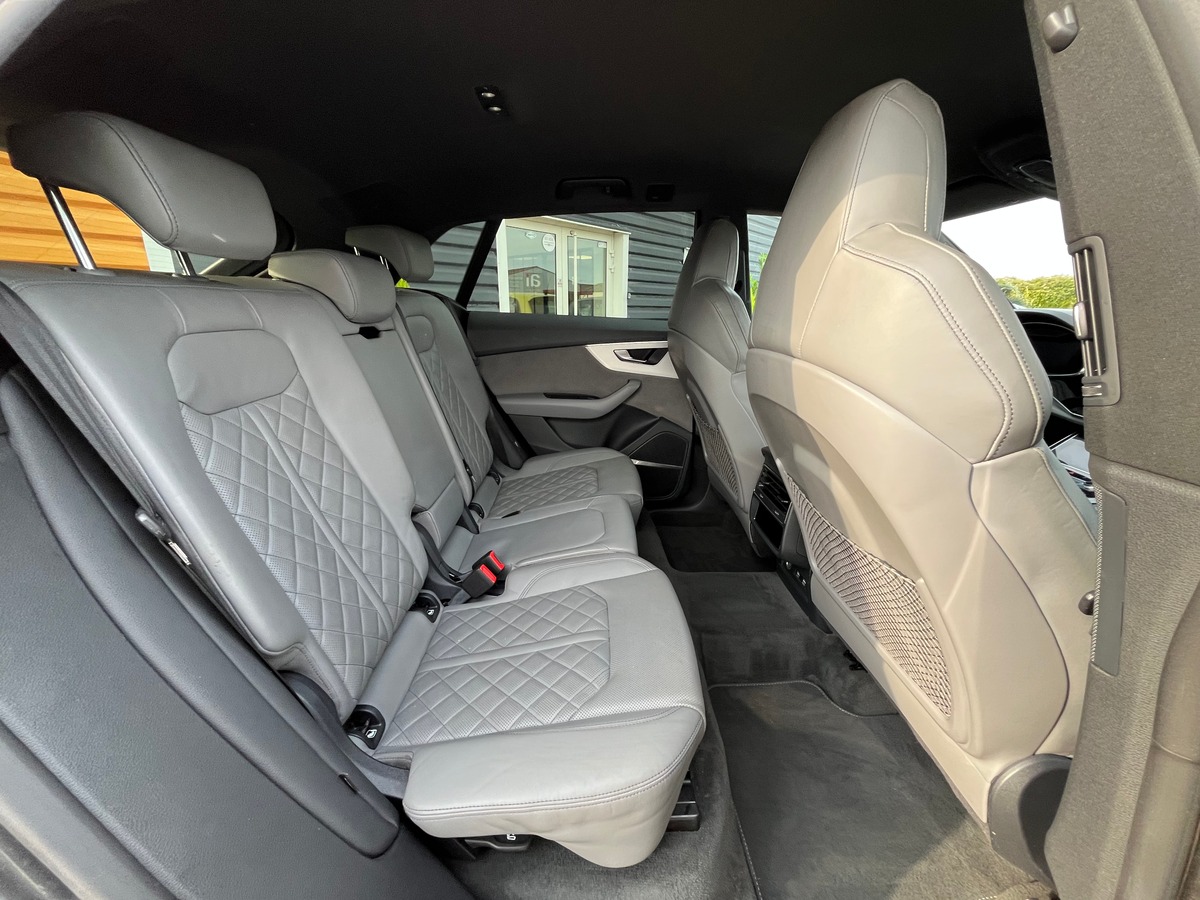 Audi SQ8 4.0 TDI Mild Hybrid Quattro Tiptronic8 435 CH ORIGINE FRANCE