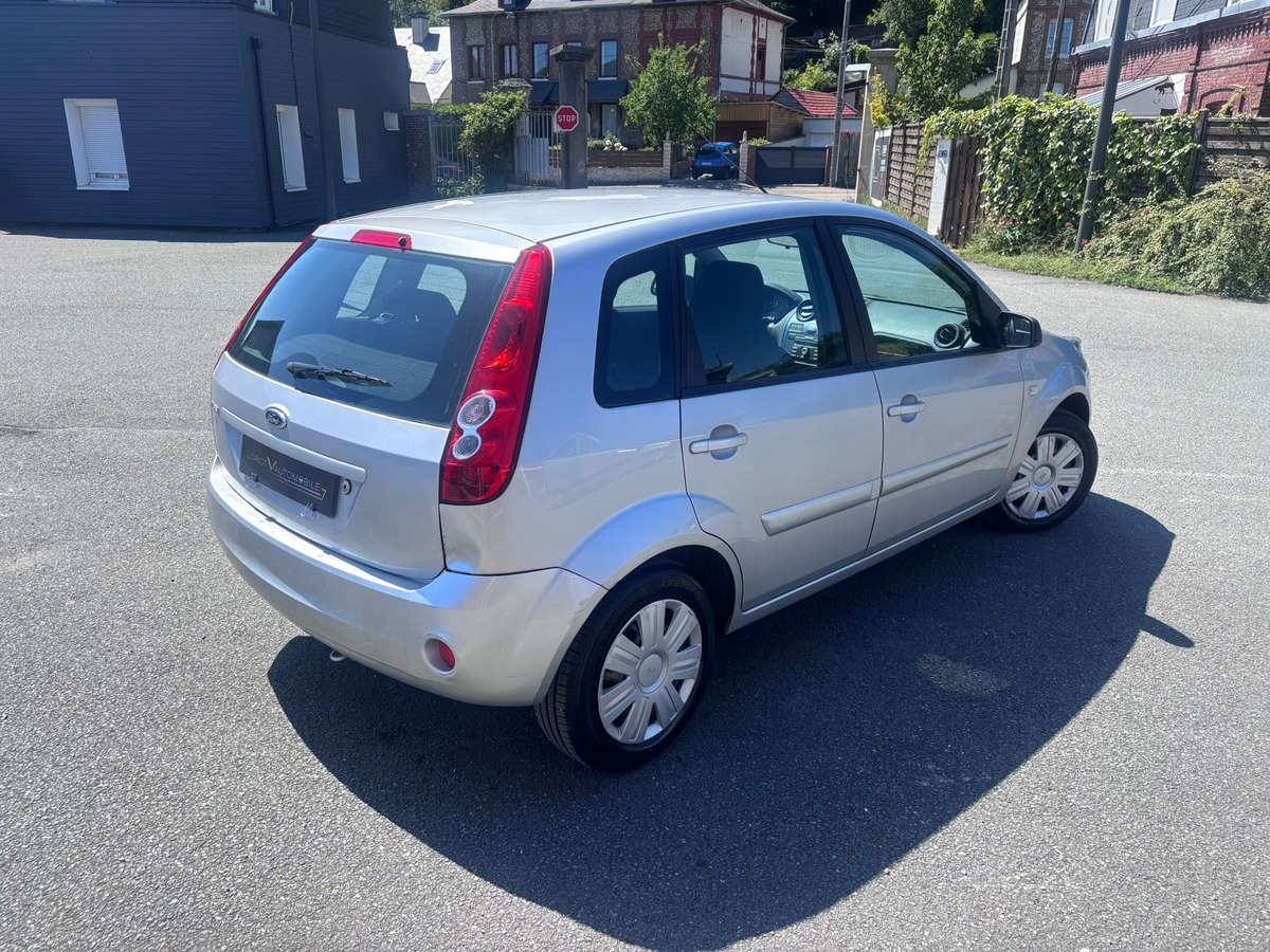 Ford Fiesta V 1.25 60 TREND 5P - Révisée - Garantie