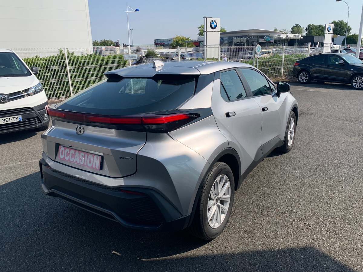 Toyota TOYOTA C HR 140 ch | Apple car Play Android Auto | Caméra de recul | Régulateur de vitesse