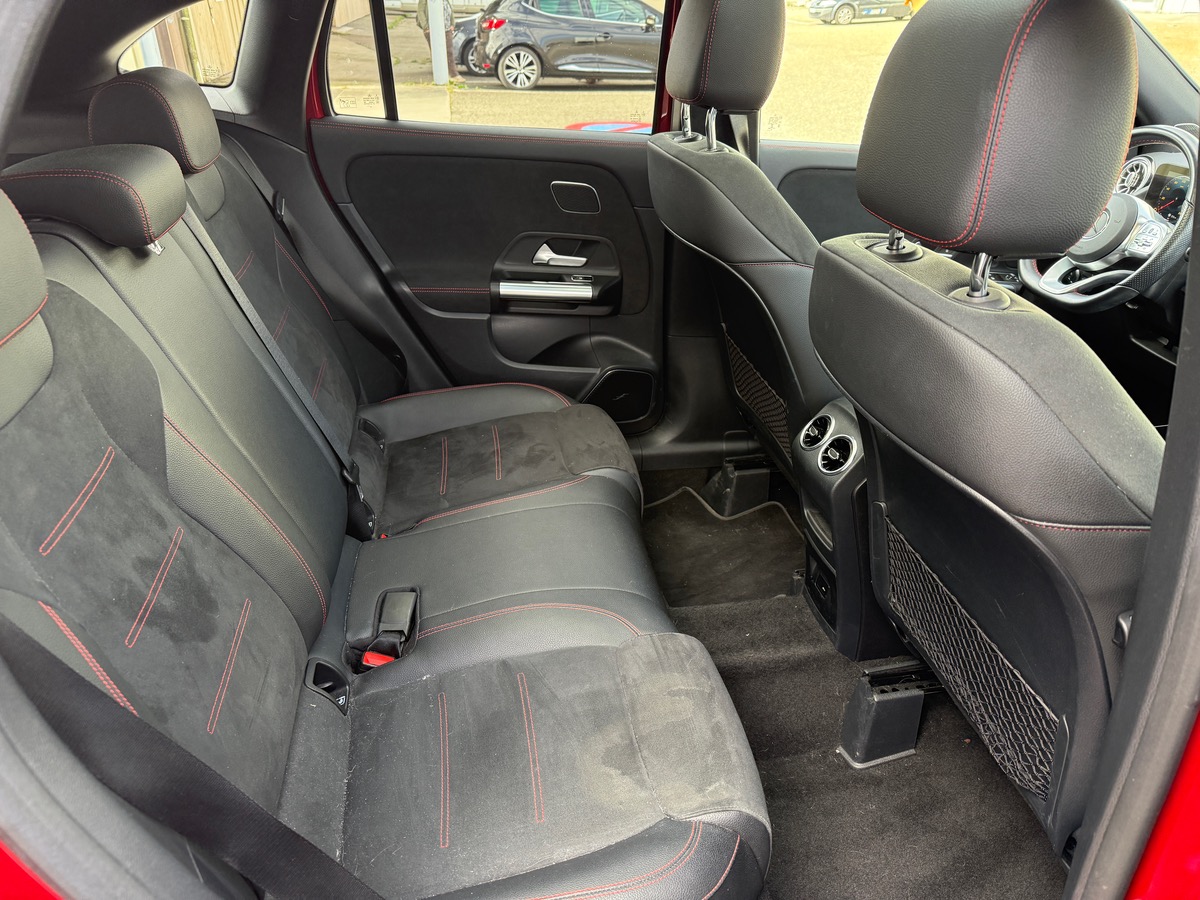 Mercedes-Benz GLA 250 e AMG line 160+102ch 8G-DCT, Toit ouvrant, Suivi complet Mercedes