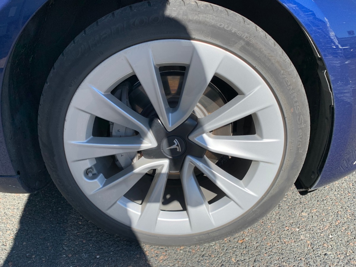 Tesla Model 3 283 ch | Caméra recul | Toit panoramique | GPS | Cuir | Sièges électriques chauffants