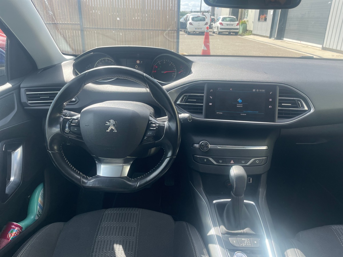 Peugeot 308 1.6 BlueHDi 120 cv RIEN A PREVOIR - CARPLAY - CAMERA DE RECUL - CLIMATISATION AUTO