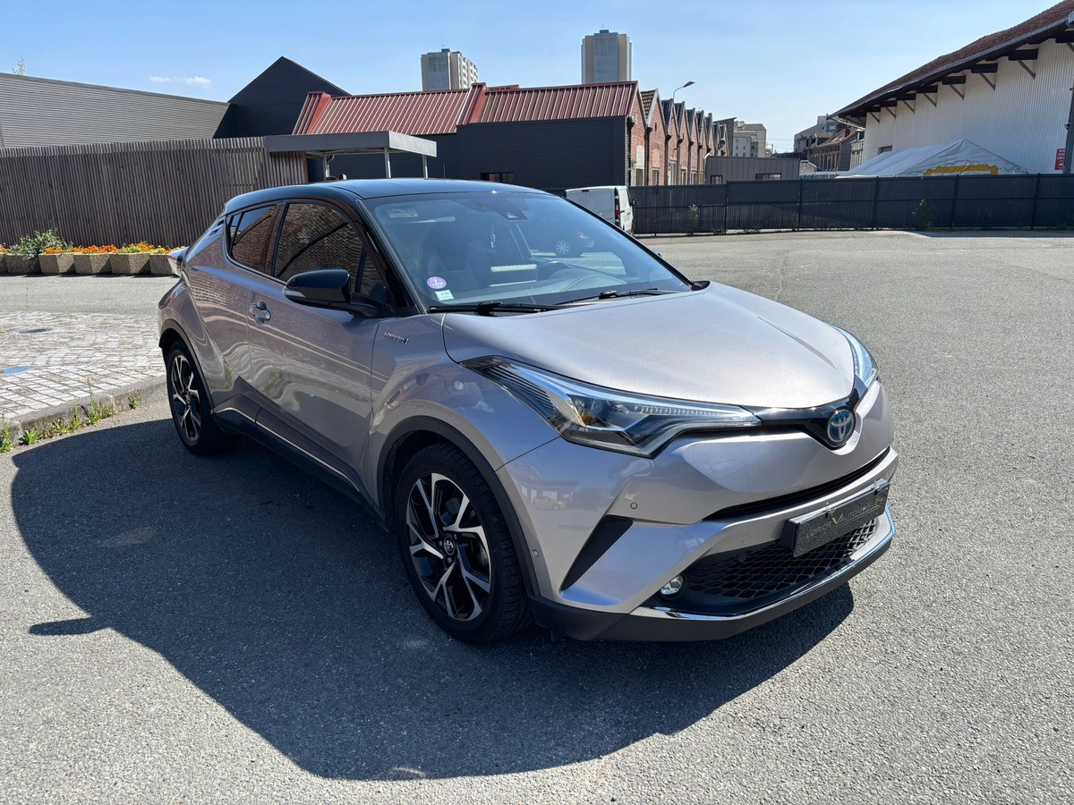 Toyota TOYOTA C HR 122ch Collection 2WD E-CVT - Crochet d'attelage
